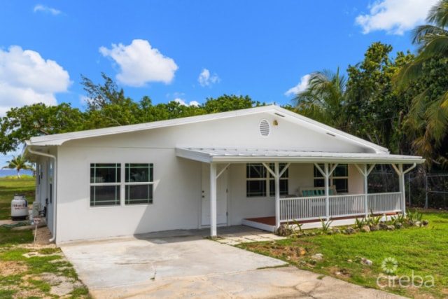 December 1St: Ocean Front Pet Friendly 3-Bed House - 1