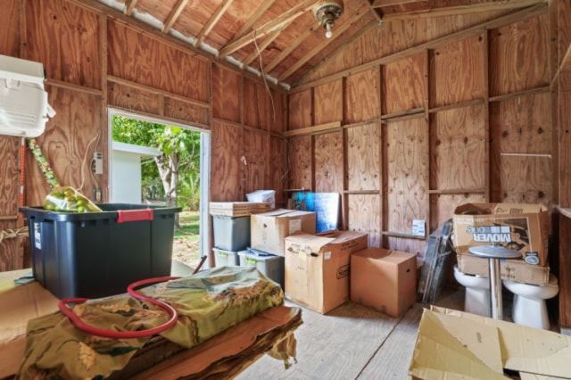 200 Sqft Storage Space For Rent – West Bay - 1