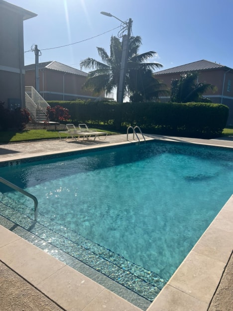 2-Bedroom, 2.5 Bath At The Summit, North Side - 1