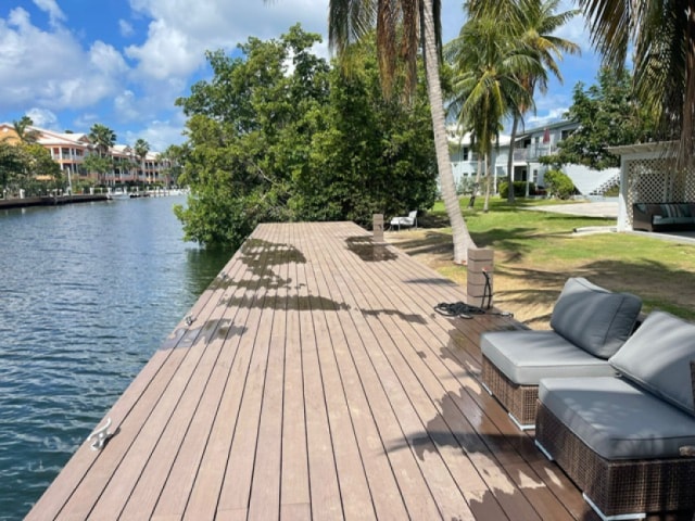 Palm Heights 2/2 Executive Residence -March 1St - 1